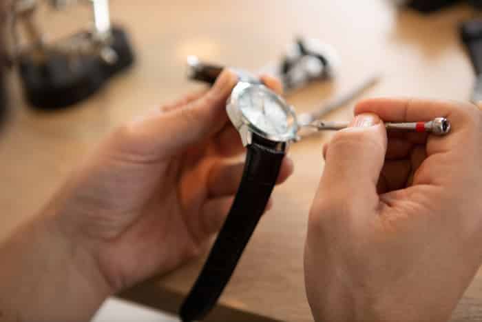 Expert Watch Repair Services in Wellington: Available at Designer’s Touch Jewelry